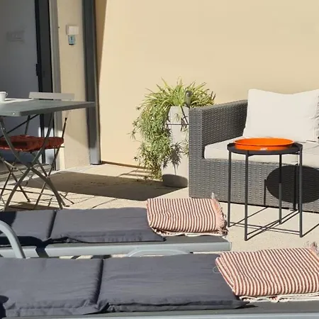 Cosy Avec Terrasse Arborée, Cassis, Calme, Parking, à 10 Min 3* Cassis