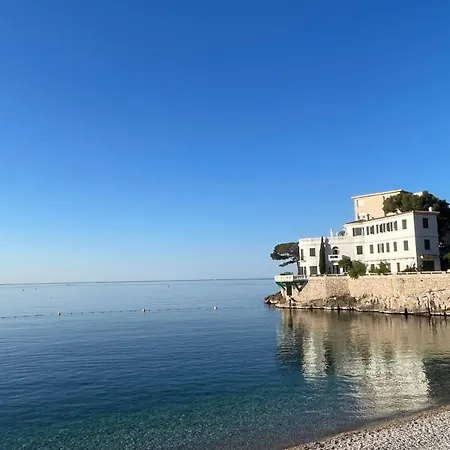 Couette-café Cosy Avec Terrasse Arborée, Cassis, Calme, Parking, à 10 Min