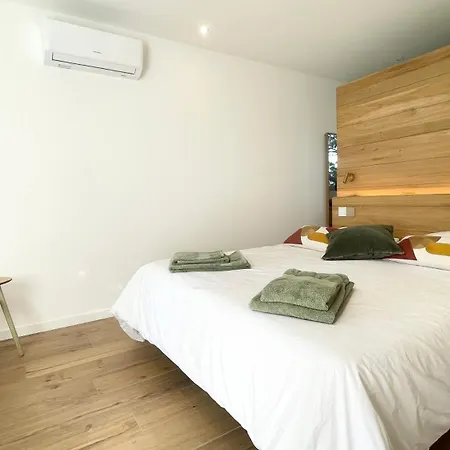 Frühstückspension Cosy Avec Terrasse Arboree, Cassis, Calme, Parking, A 10 Min 3*